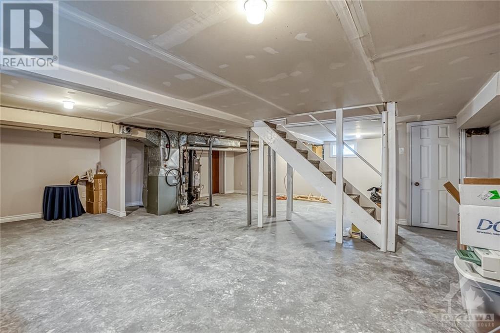 Listing 1332556 - Large Photo # 26