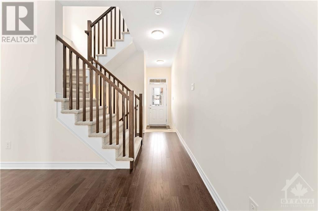 Listing 1332588 - Large Photo # 2