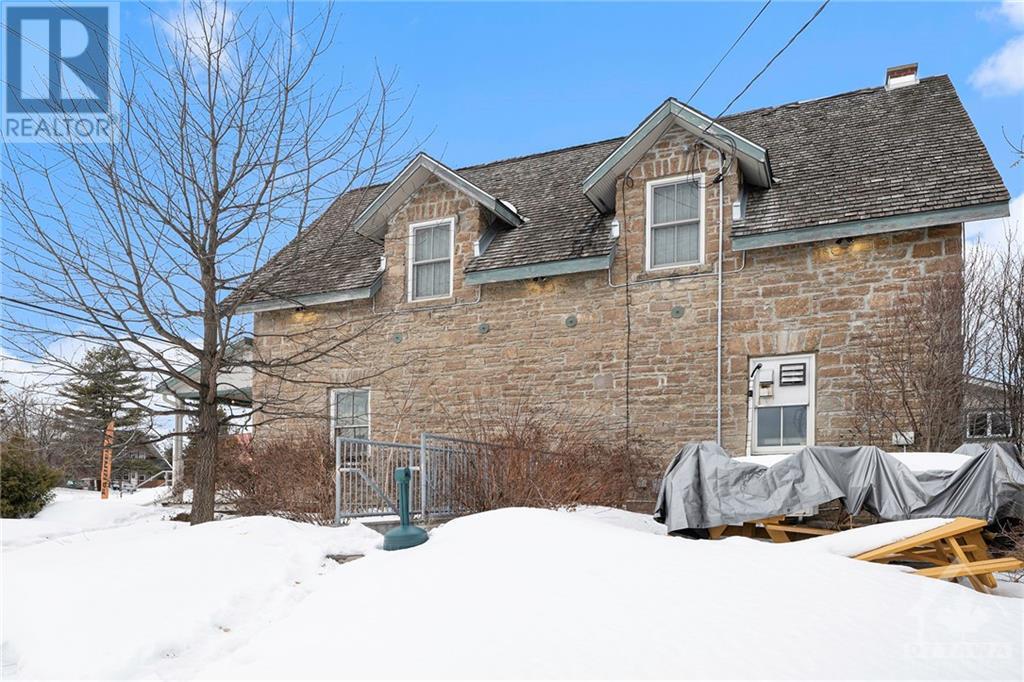 Listing 1332606 - Large Photo # 23