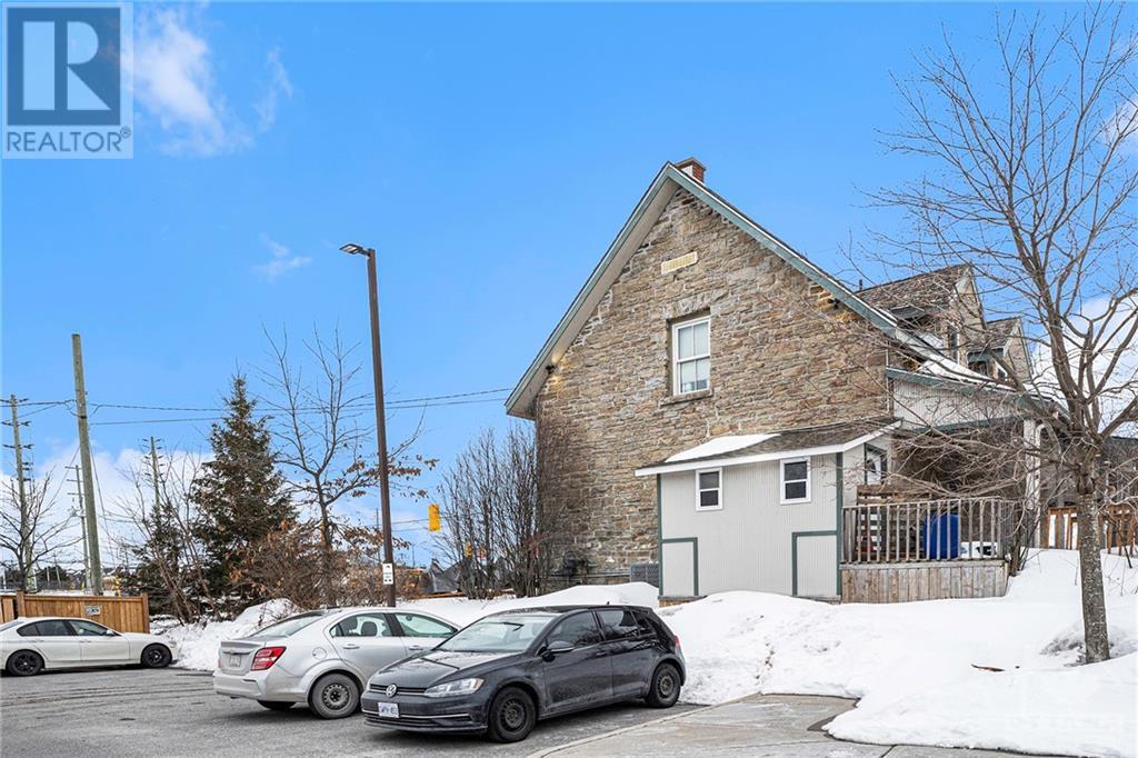 Listing 1332606 - Large Photo # 22