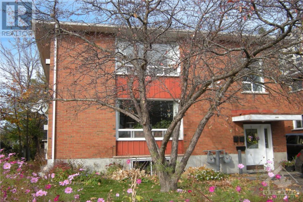2683 REGINA STREET, Ottawa