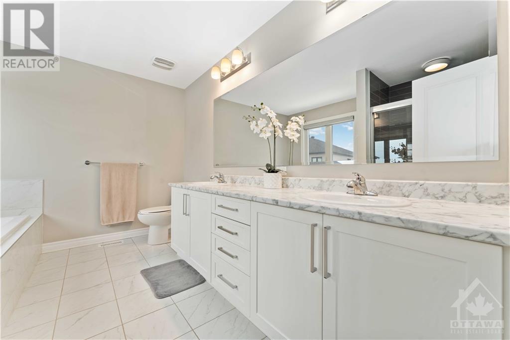 Listing 1332718 - Large Photo # 17