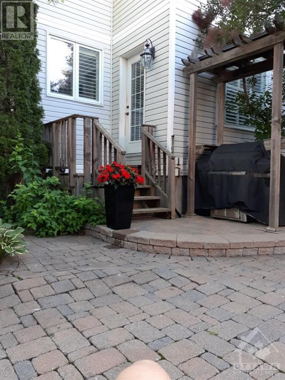 Listing 1332739 - Large Photo # 27