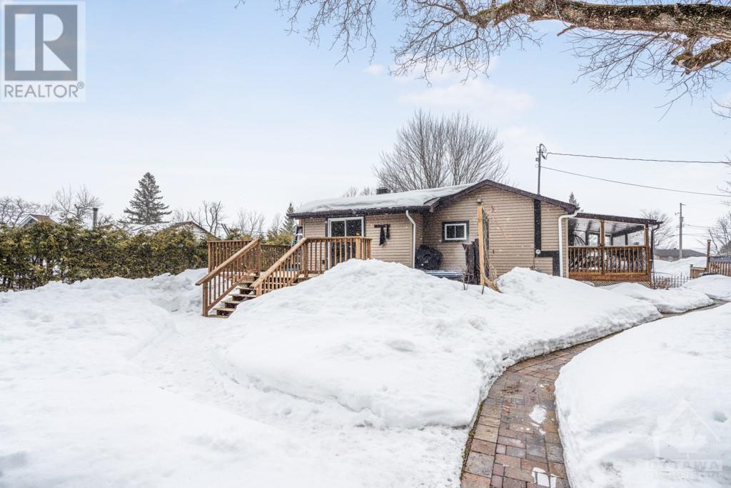 Listing 1332753 - Large Photo # 23