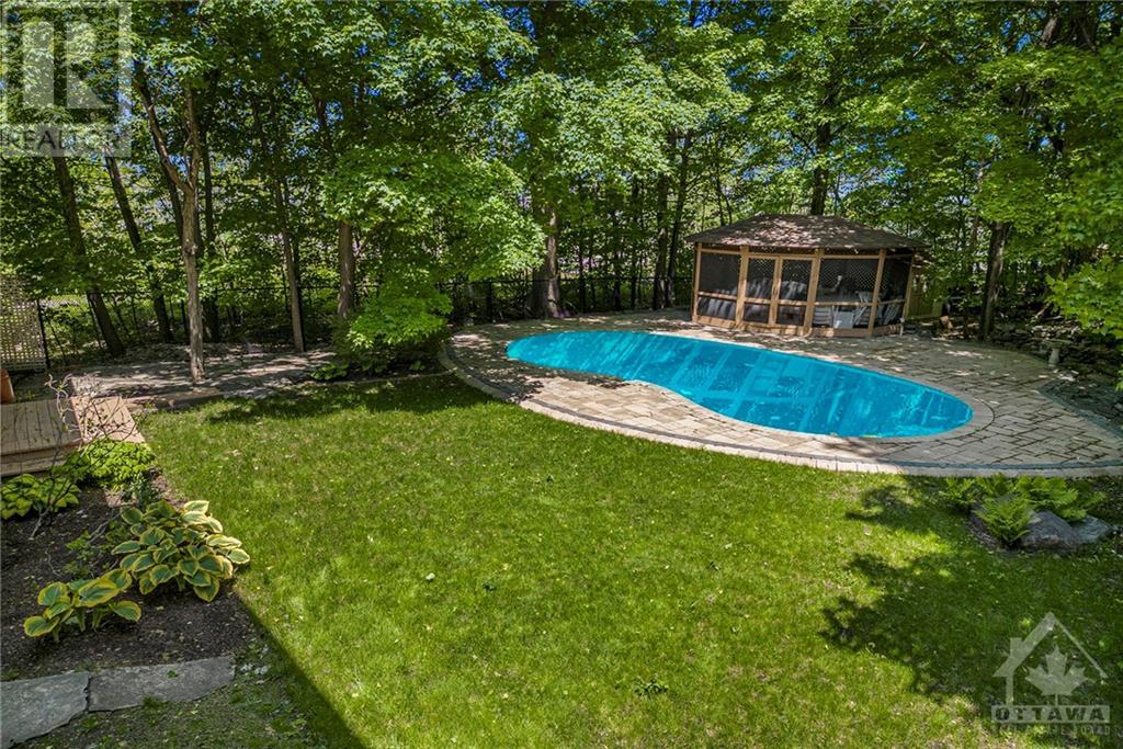 Listing 1332797 - Large Photo # 22