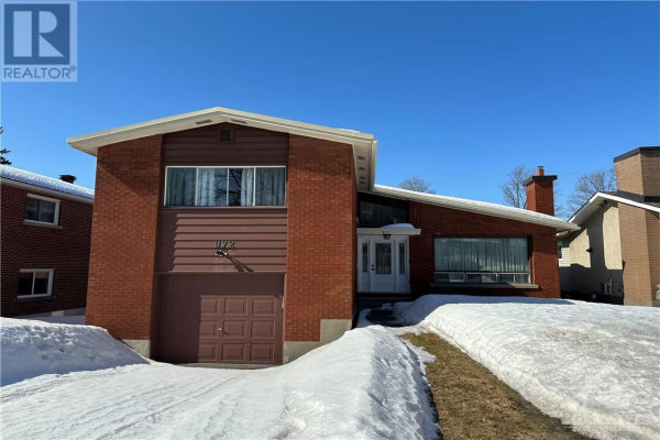 972 KINGSMERE AVENUE, Ottawa