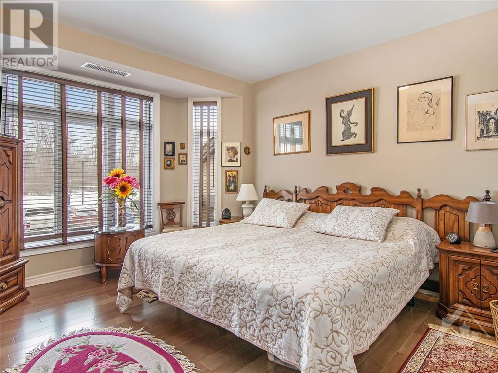 Listing 1332976 - Large Photo # 12