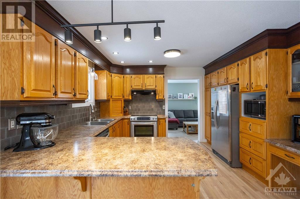 Listing 1333053 - Large Photo # 8
