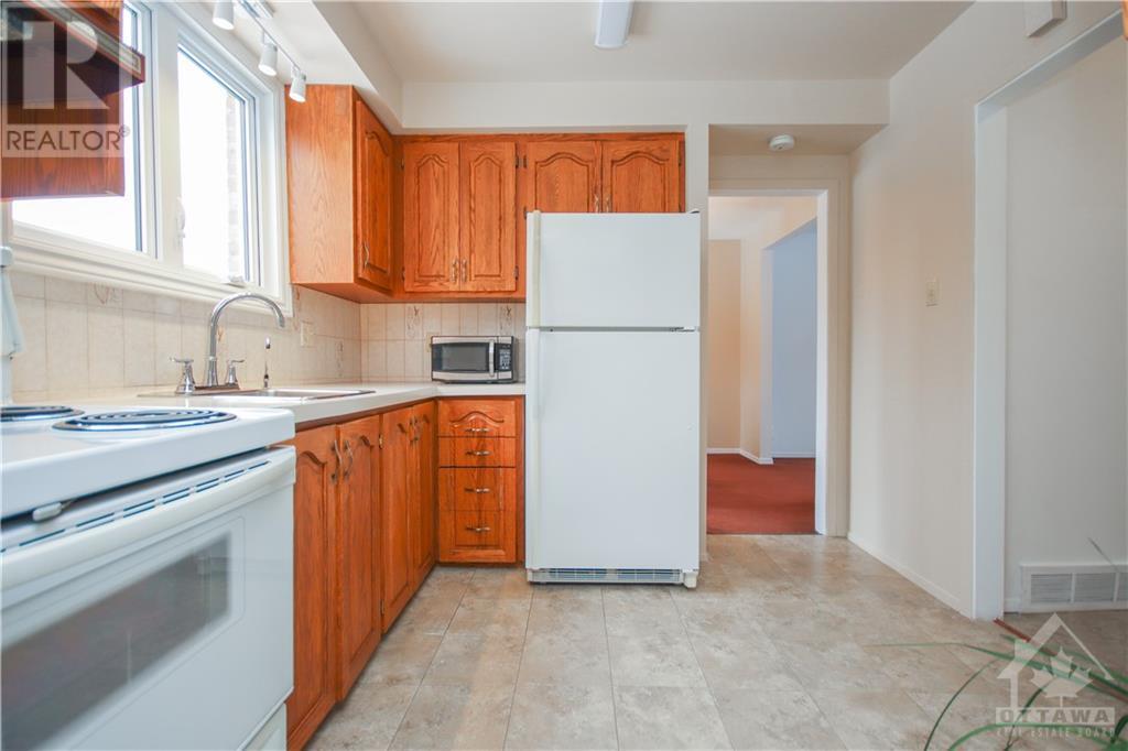 Listing 1333229 - Large Photo # 10
