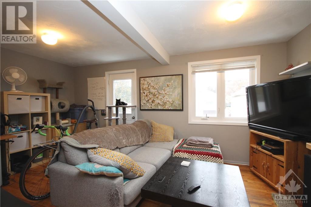 Listing 1333329 - Large Photo # 3
