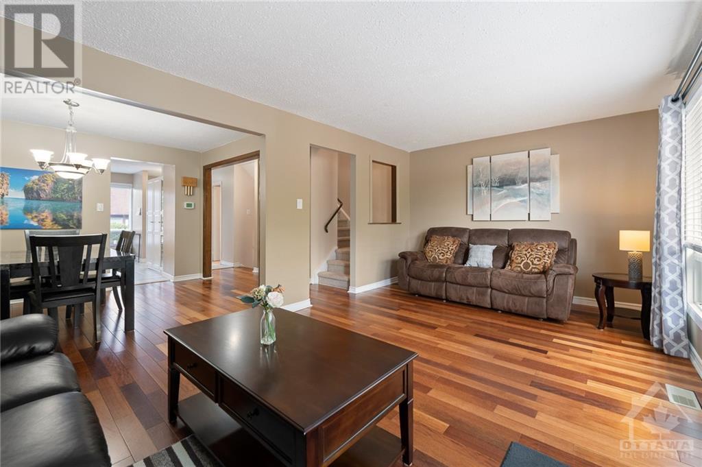 Listing 1333338 - Large Photo # 15