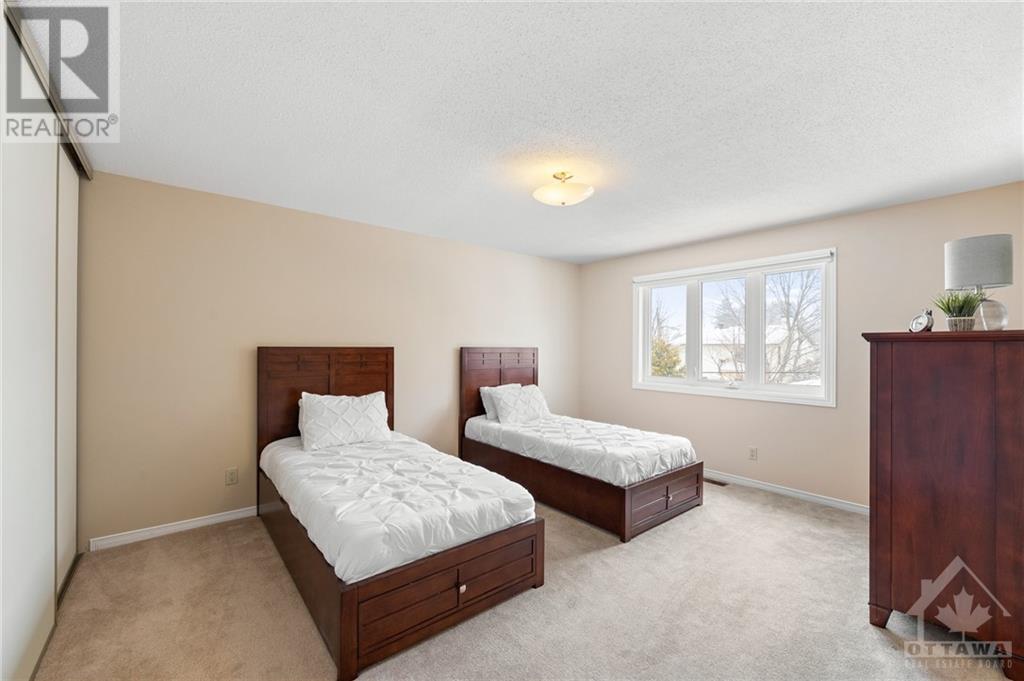 Listing 1333385 - Large Photo # 23