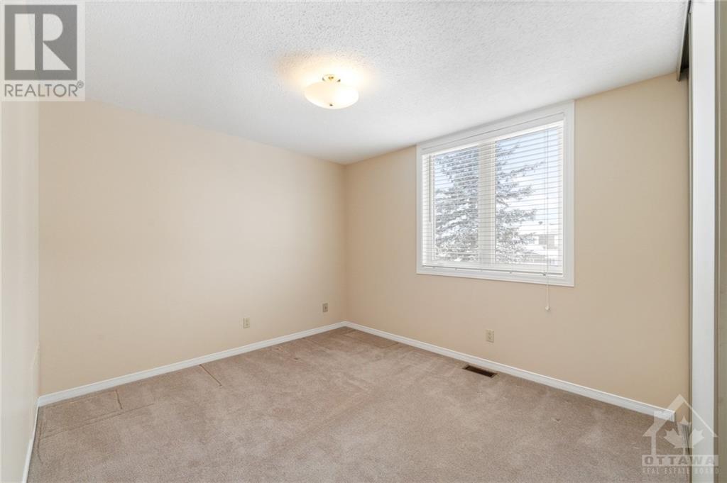 Listing 1333385 - Large Photo # 25