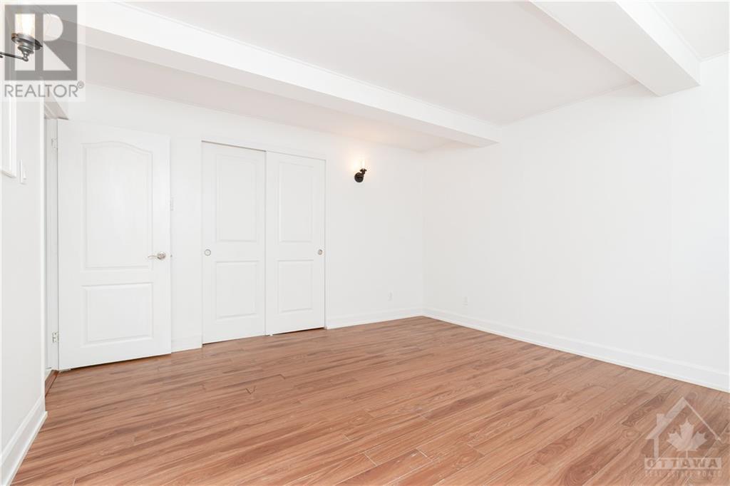 Listing 1333419 - Large Photo # 15