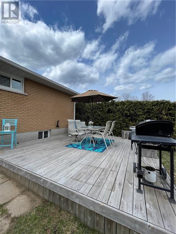 Listing 1333438 - Large Photo # 22