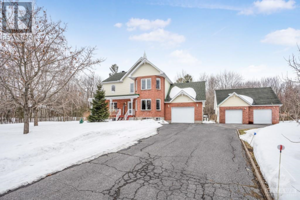 399 DE LA BERGERIE STREET, LOrignal