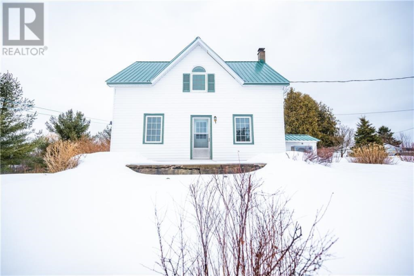 2372 MOUNTAIN VIEW ROAD, Killaloe