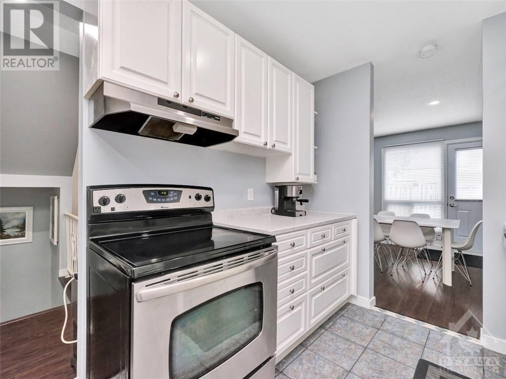 Listing 1333527 - Large Photo # 10