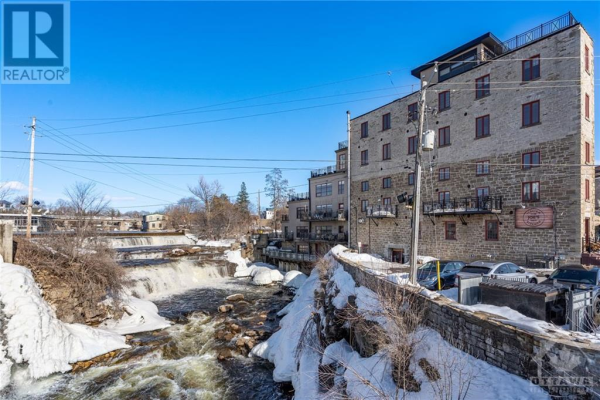 7 MILL STREET UNIT#103, Almonte