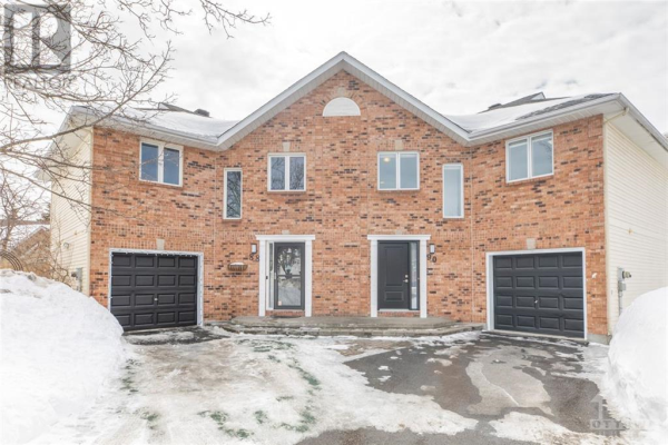 90 ROYAL OAK COURT, Ottawa