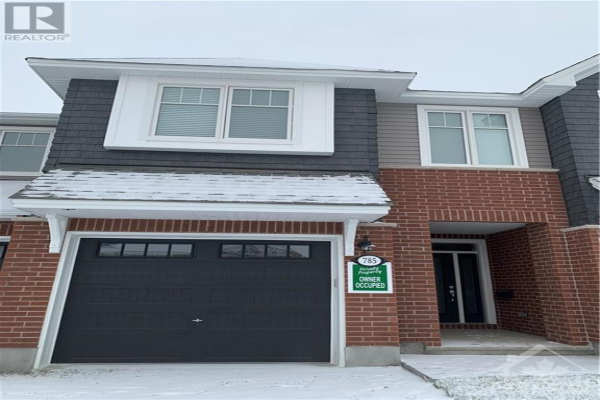 785 MIIKANA ROAD, Ottawa