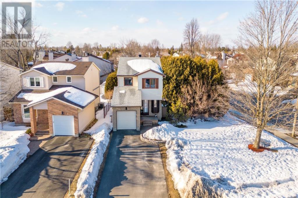 1726 SUMMERLANDS CRESCENT, Ottawa