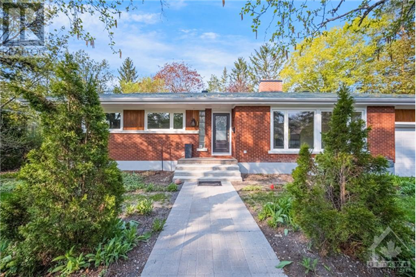 17 ROTHWELL DRIVE, Gloucester