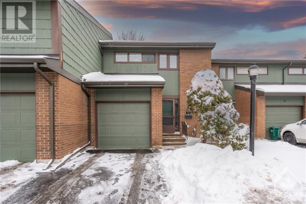 17 SELYE CRESCENT, Ottawa