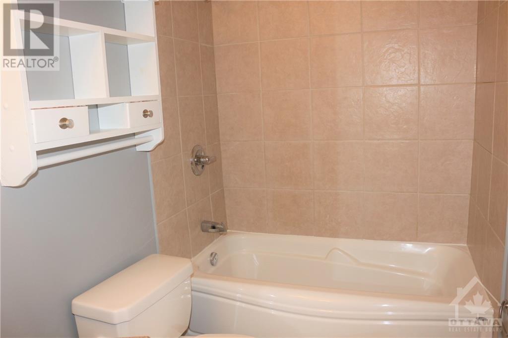Listing 1333993 - Large Photo # 21
