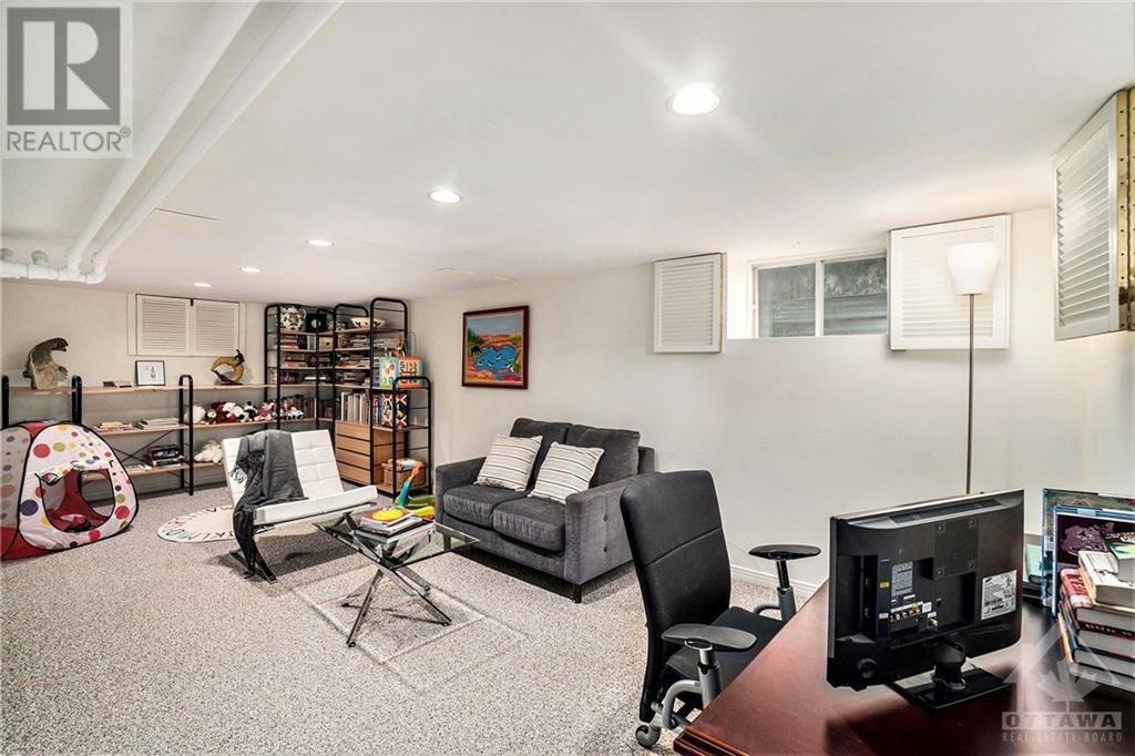 Listing 1334161 - Large Photo # 23