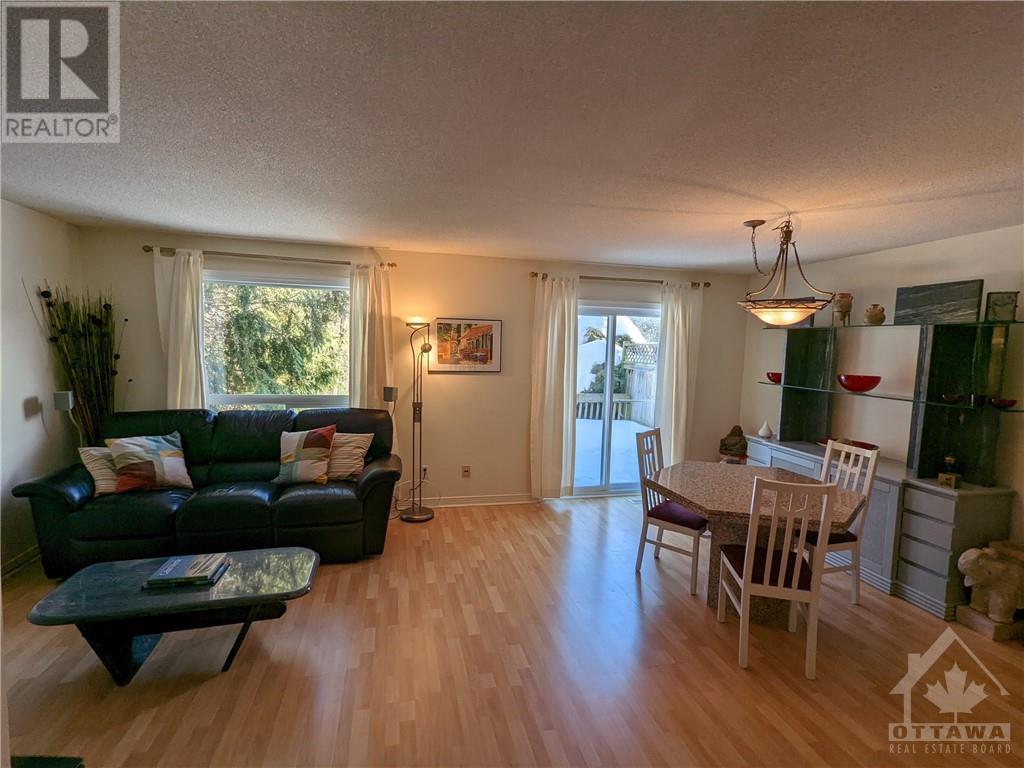 Listing 1334247 - Large Photo # 12
