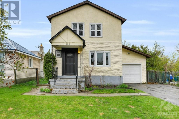 1239 EMPEROR AVENUE, Ottawa