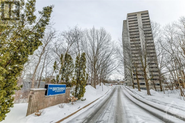 415 GREENVIEW AVENUE UNIT#2107, Ottawa
