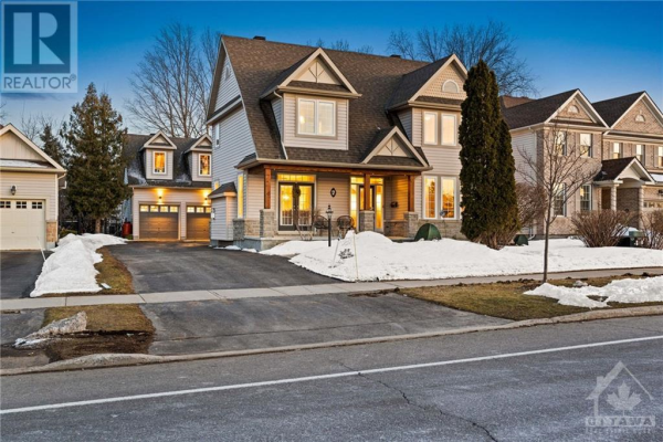 7 RIVERSTONE DRIVE, Ottawa
