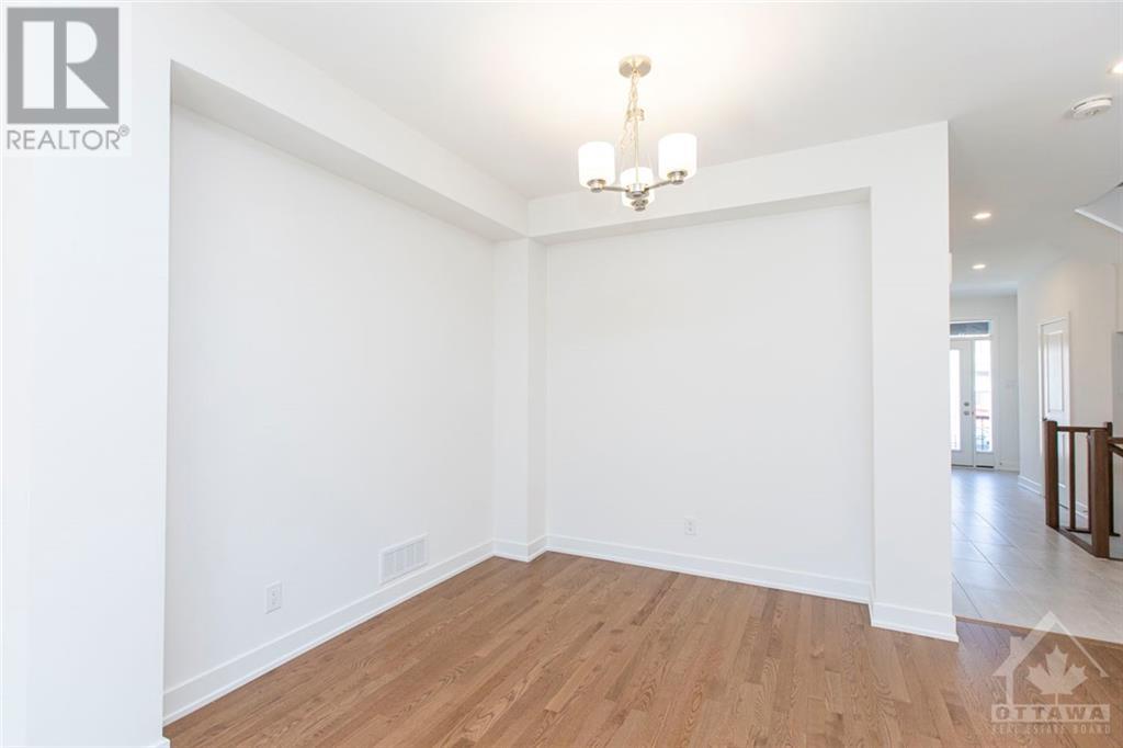 Listing 1335230 - Large Photo # 24