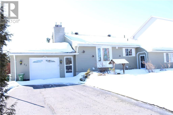 22 ROBERT KEMP STREET, Ottawa