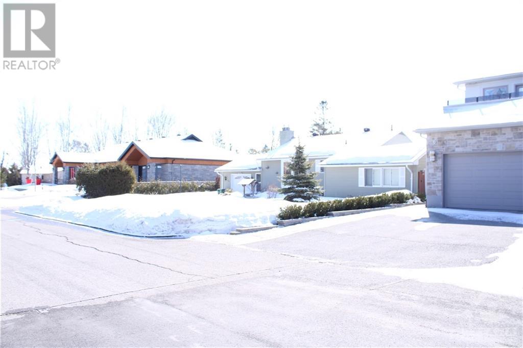 Listing 1335306 - Large Photo # 3