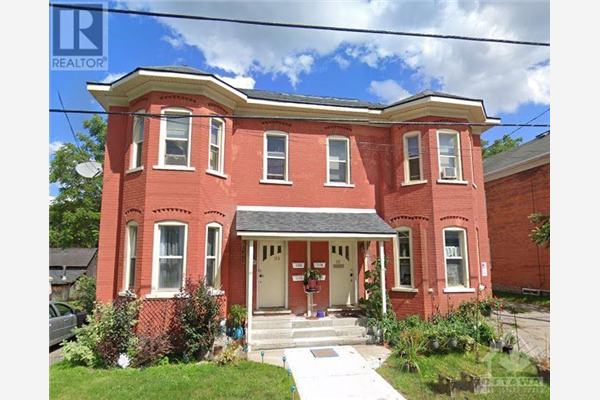 115-117 BROCKVILLE STREET, Smiths Falls