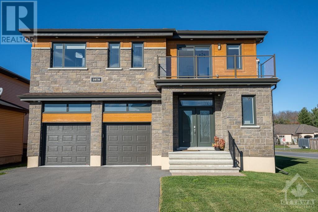 Listing 1335530 - Large Photo # 1