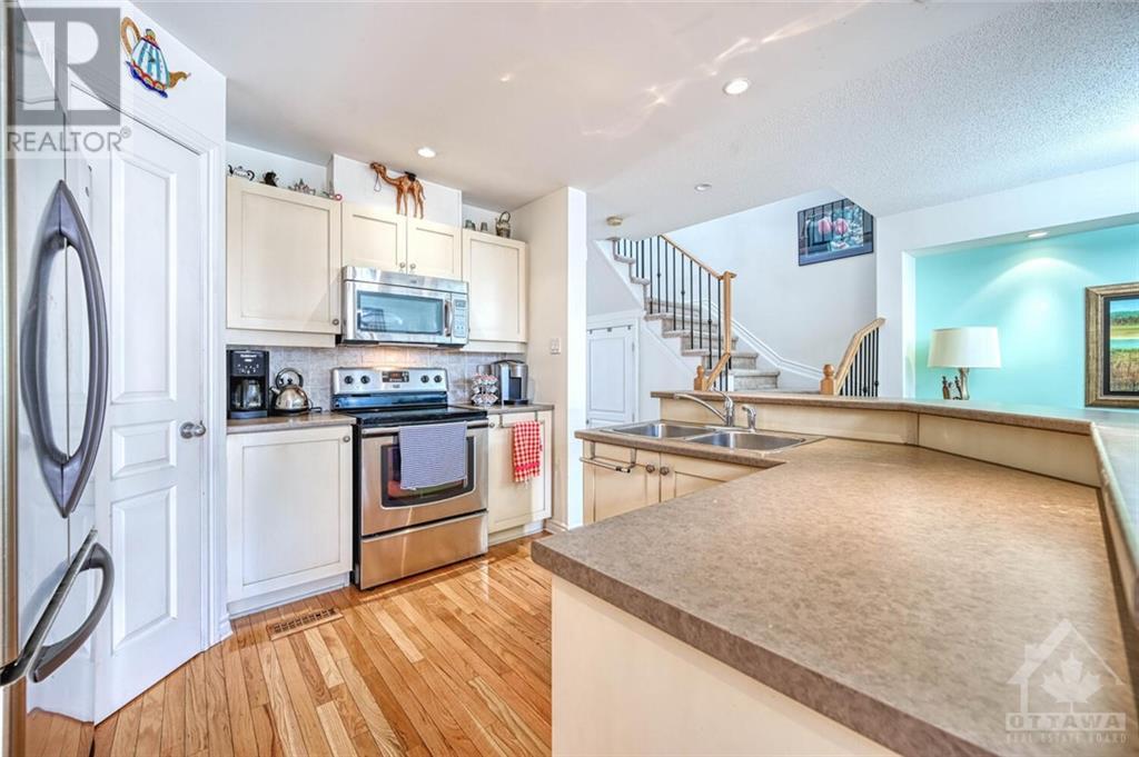 Listing 1335598 - Large Photo # 12