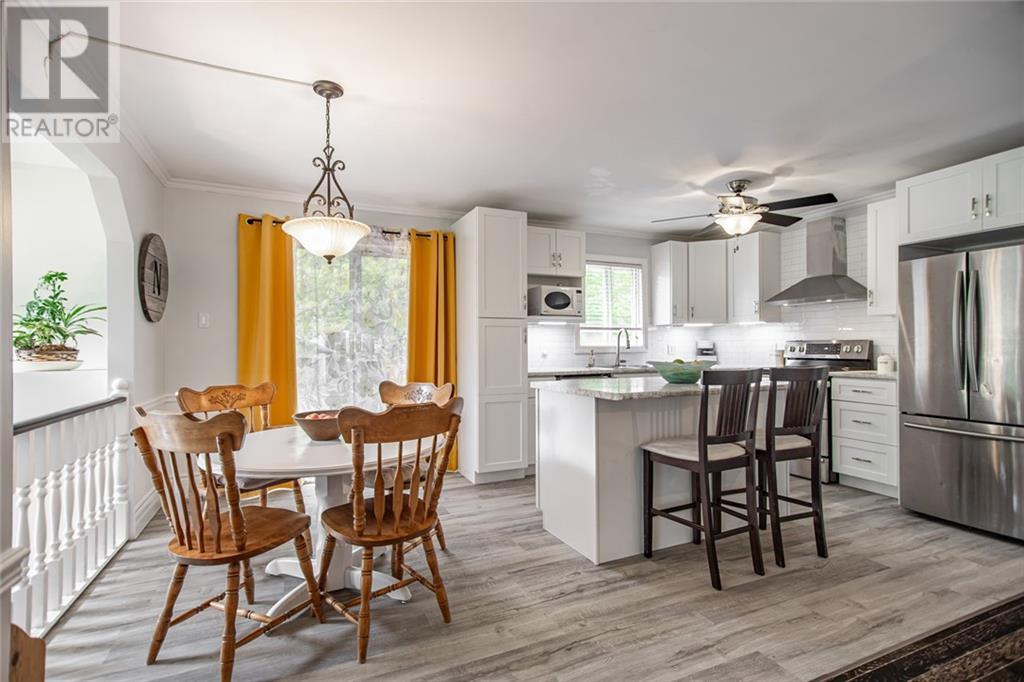 Listing 1336418 - Large Photo # 6
