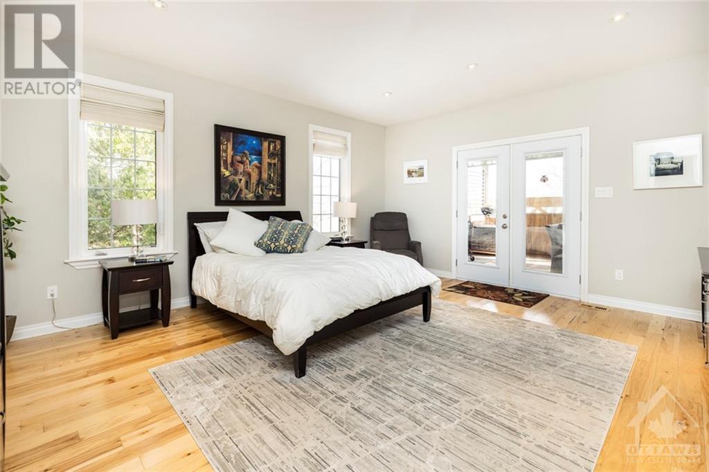 Listing 1336421 - Large Photo # 13