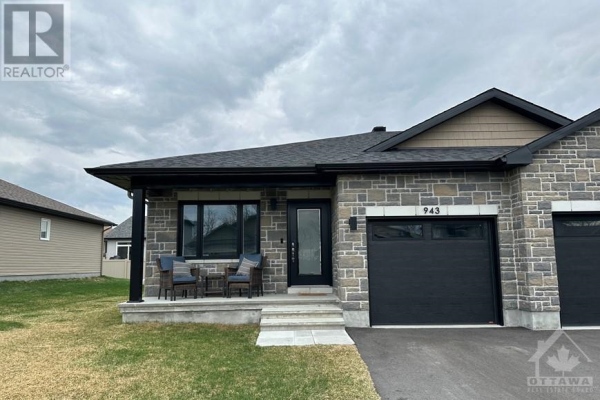 943 LEISHMAN DRIVE, Almonte