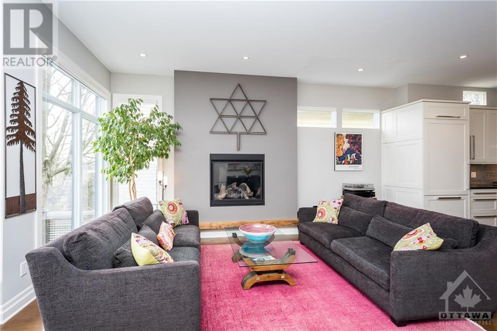 Listing 1336567 - Large Photo # 10