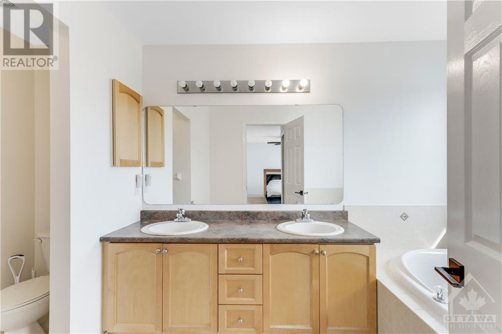 Listing 1336877 - Large Photo # 22