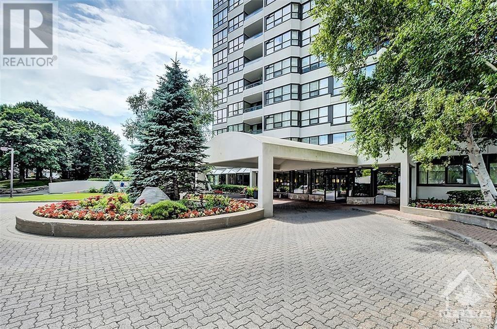 Listing 1337078 - Large Photo # 1