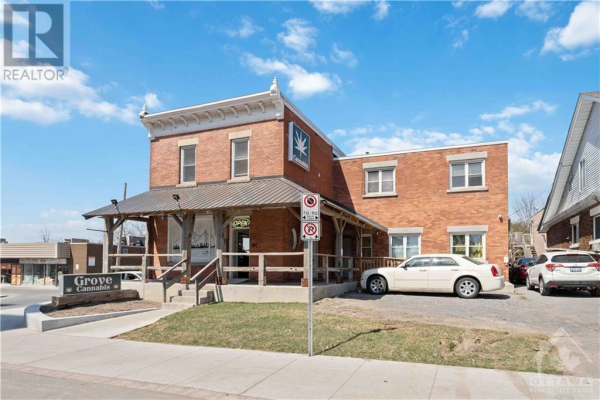 381-383 MONTREAL ROAD, Ottawa