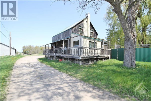 1621 ROGER STEVENS ROAD, Kars