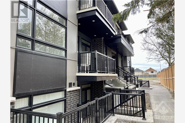 400D ROLLING MEADOW CRESCENT, Ottawa