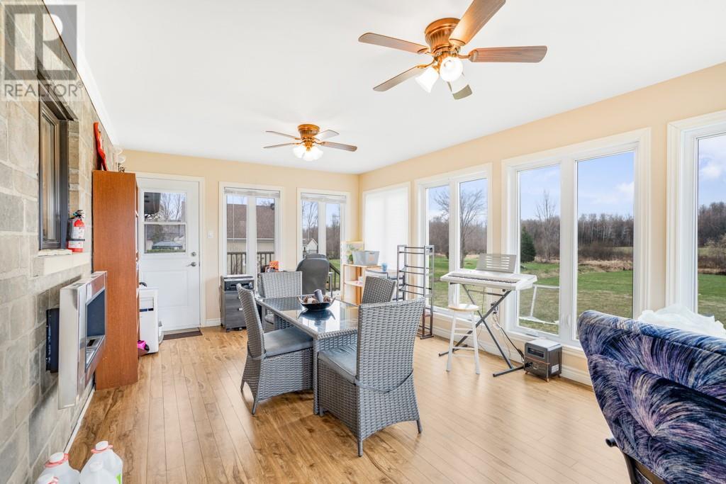 Listing 1337946 - Large Photo # 15